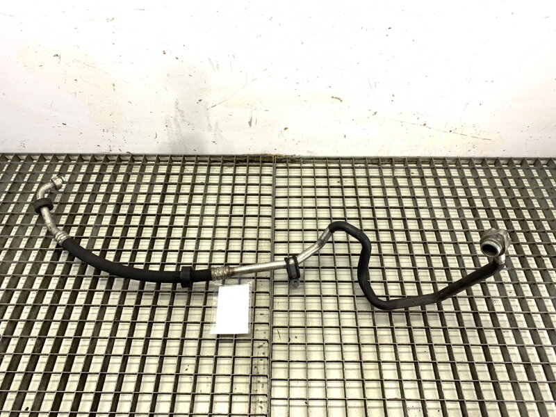 Hadice klimatizace Audi Q7 (4LB) 2006 - 2016 7L8820744B