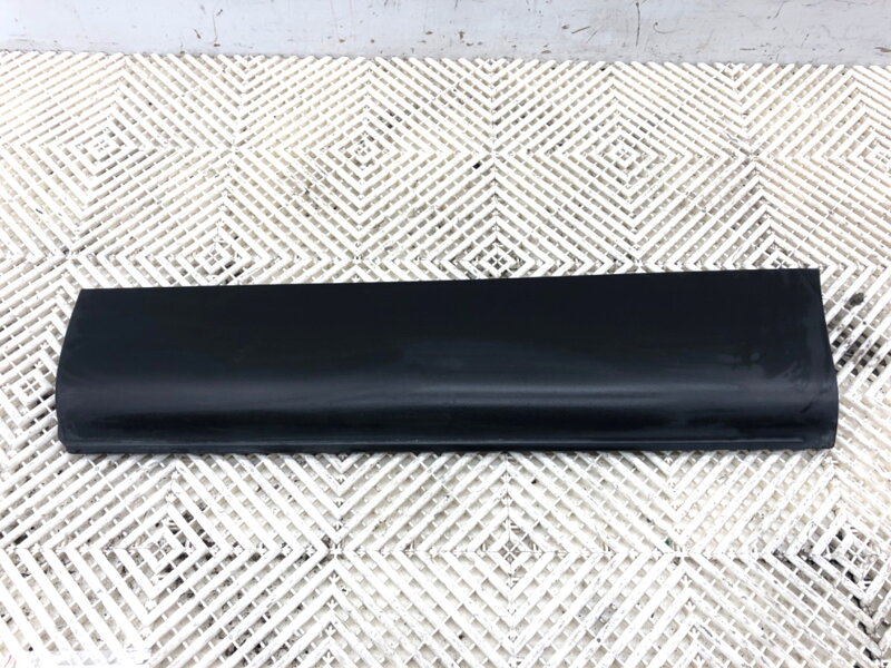 Lišta dveří levá zadní Audi Q7 (4LB) 2006 - 2016 4L0853969C