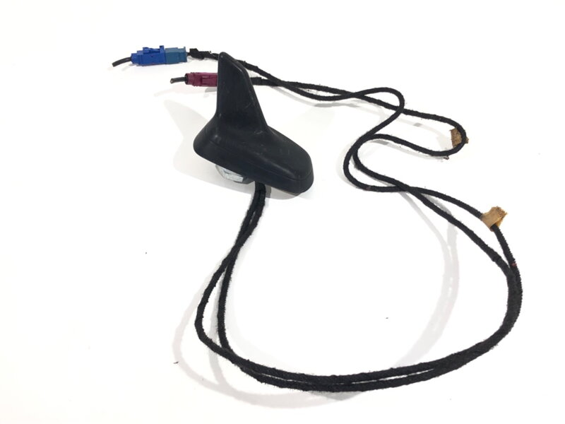 Anténa Audi Q7 (4LB) 2006 - 2016 4L0035503L