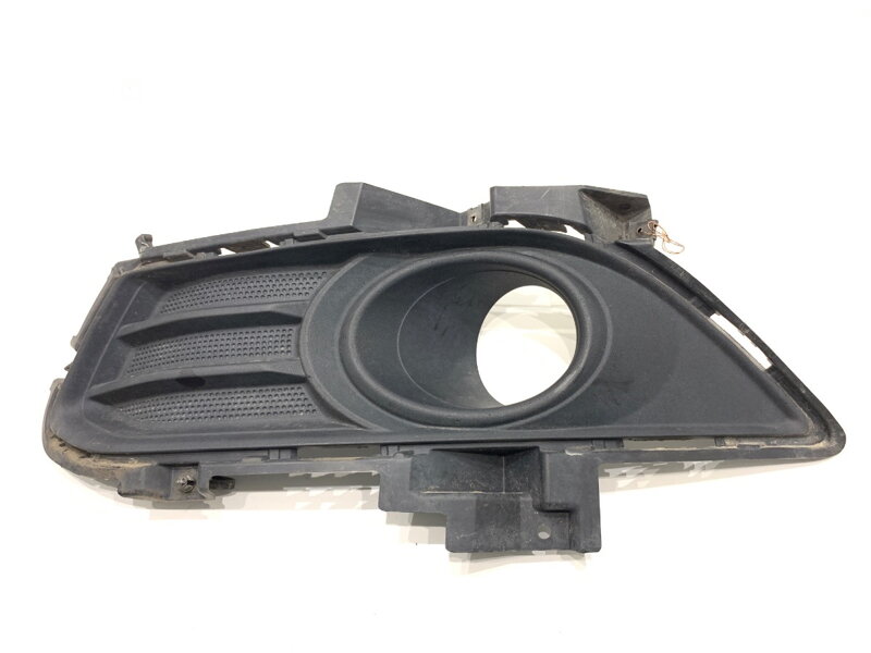 Mřížka nárazníku levá přední Ford Mondeo V Sedan (CD) 2012 - 2022