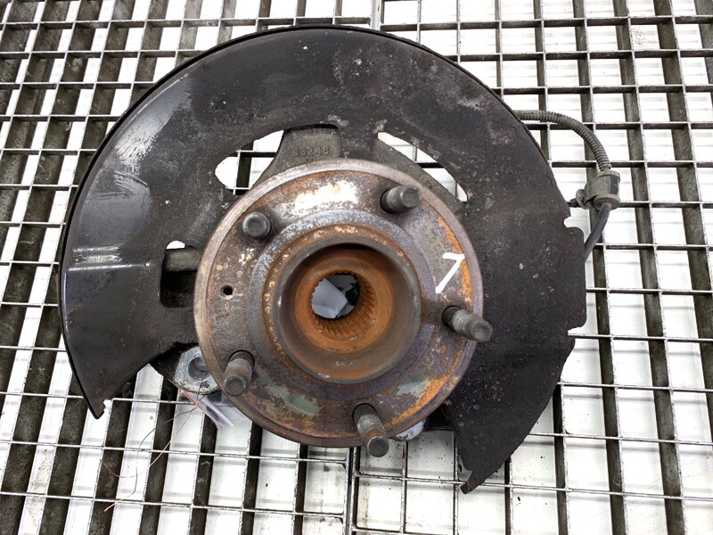 Otoč levá přední Chevrolet Orlando (J309) 2010 - 2022