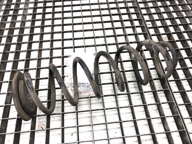 Pružina zadní VW Golf VII (5G1, BQ1, BE1, BE2) 2012 - 2022 5Q0511121