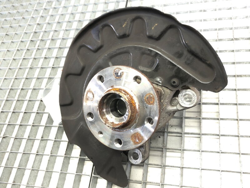 Otoč pravá přední Cupra Ateca (KH7, KHP) 2018 - 2025 5Q0407258C