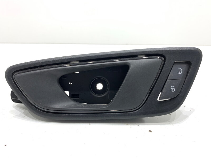 Klika vnitřní levá přední Cupra Ateca (KH7, KHP) 2018 - 2025 5F1837113A