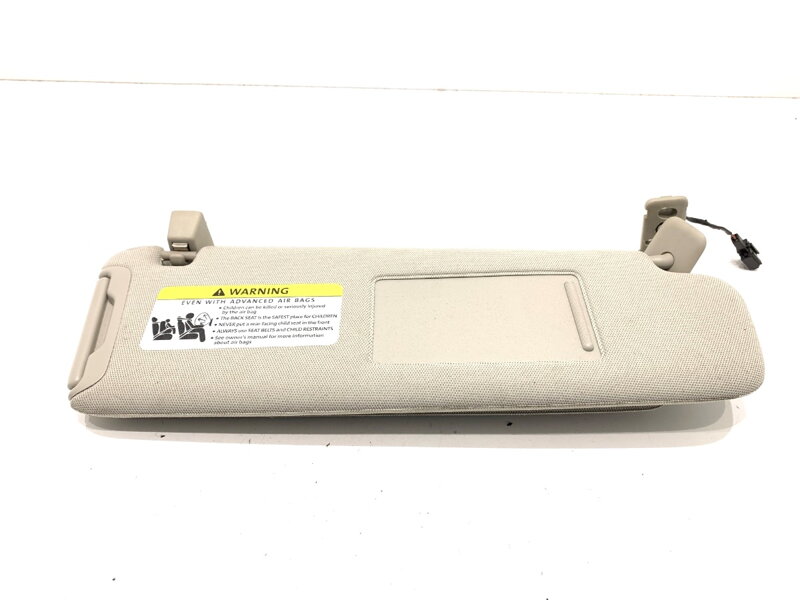 Sluneční clonítko pravé Audi Q7 (4LB) 2006 - 2016