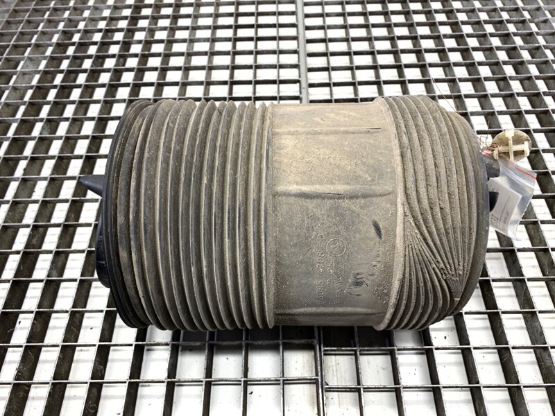 Vzduchový polštář pravý zadní Audi Q7 (4MB, 4MG) 2015 - 2022 4M0616002P