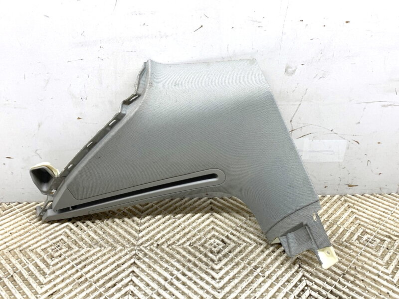 Kryt sloupku D zadní pravý Audi Q7 (4MB, 4MG) 2015 - 2022 4M0867246D