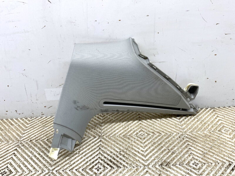 Kryt sloupku D zadní levý Audi Q7 (4MB, 4MG) 2015 - 2022 4M0867245D