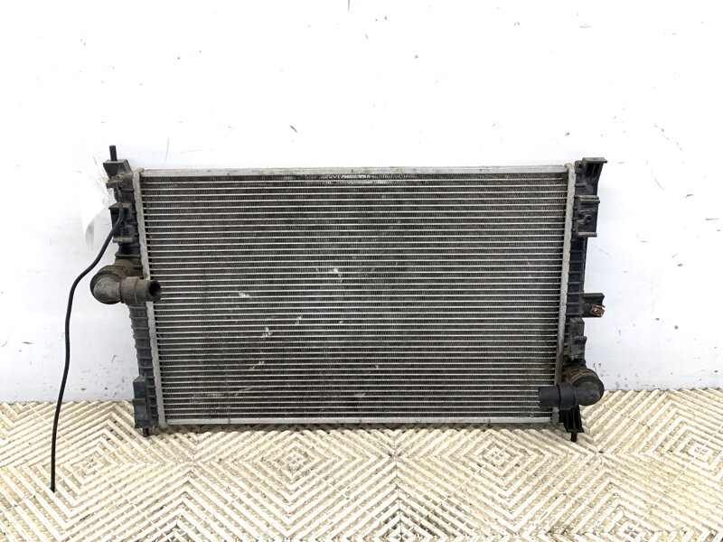 Chladič vody Peugeot 308 SW II (LC_, LJ_, LR_, LX_, L4_) 2014 - 2021