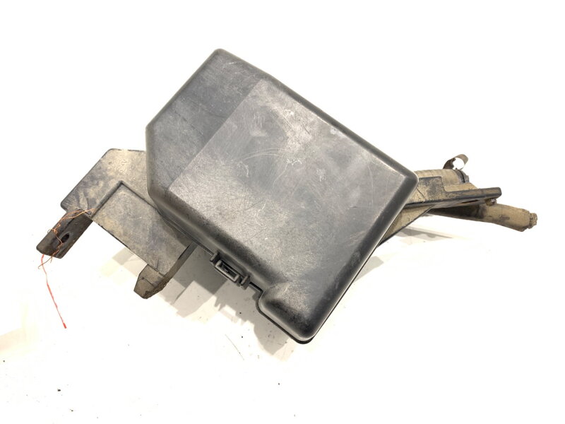 Pojistková skříňka Fiat Sedici (189_) 2006 - 2014