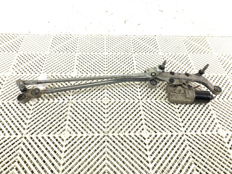 Mechanismus stěračů přední Audi Q7 (4LB) 2006 - 2016