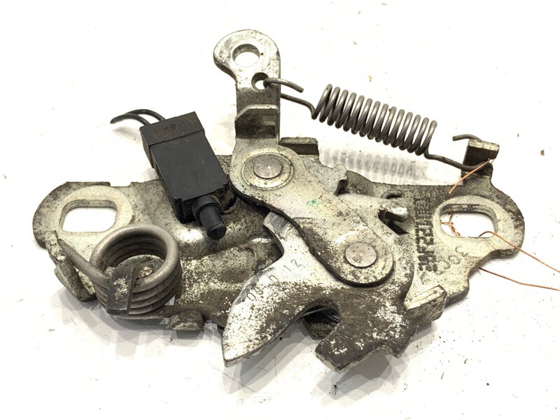 Zámek kapoty přední Peugeot 208 I (CA_, CC_) 2012 - 2022