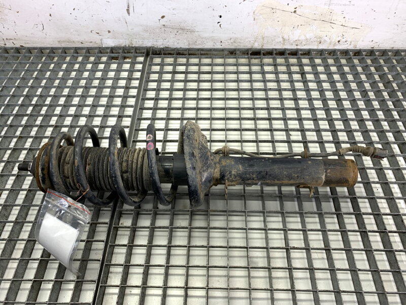 Tlumič levý přední S pružinou Audi A3 (8L1) 1996 - 2006