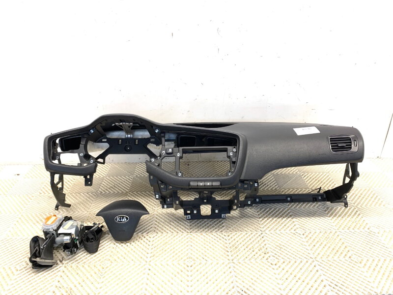 Palubní deska / kokpit polštáře pásy sada KIA CEE ' D Sportswagon (JD) 2012 - 2018 A2847-30000