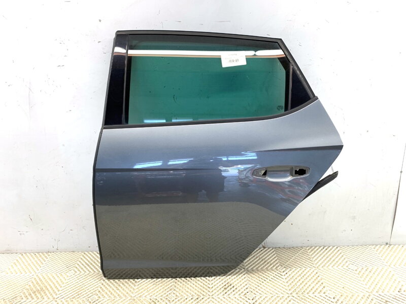 Dveře levé zadní Seat Leon (5F1) 2012 - 2022 LX7R