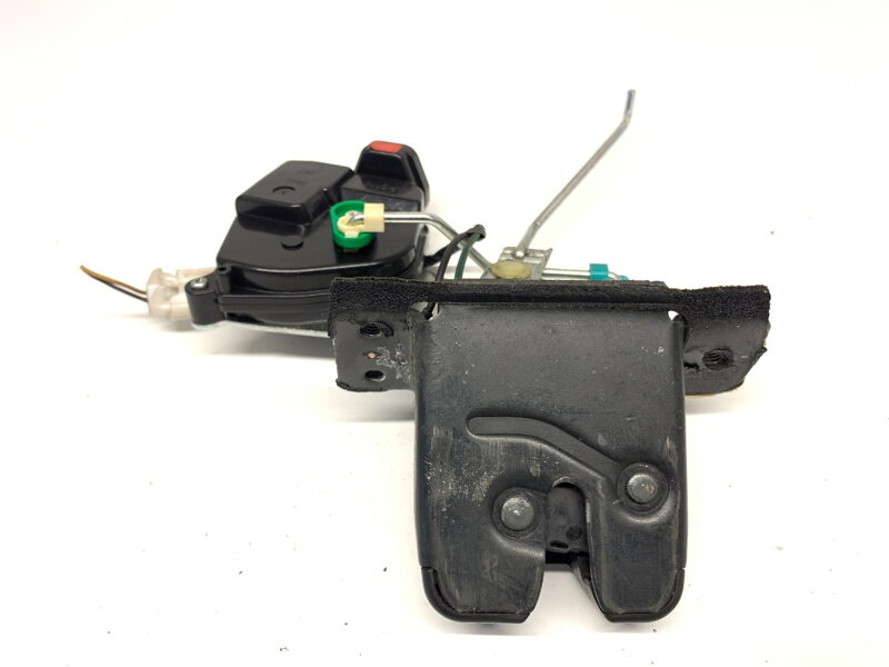 Zámek víka kufru zadní Ssangyong Actyon I 2005 - 2022