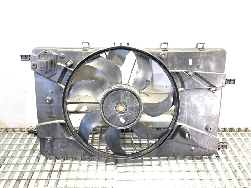 Ventilátor chladiče Opel Zafira Tourer C (P12) 2011 - 2022 0130308115