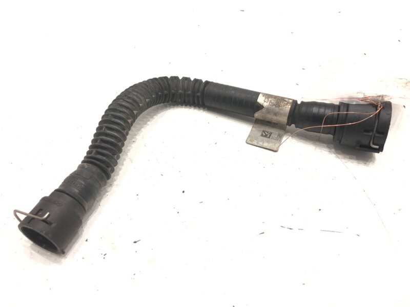 Potrubí vody Opel Zafira Tourer C (P12) 2011 - 2022 55566095