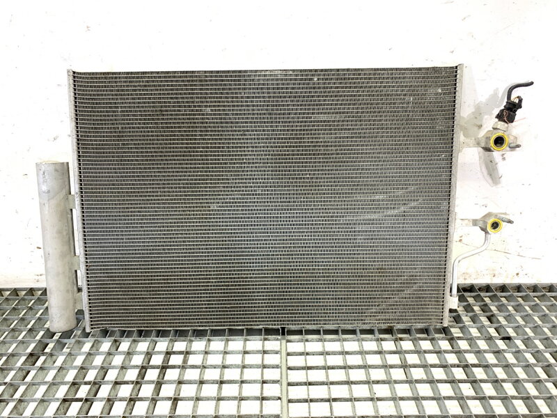 Chladič klimatizace Volvo XC60 II (246) 2017 - 2022 31684240