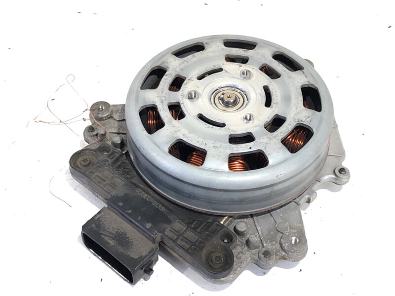 Motorek ventilátoru chladiče Toyota Corolla Kombi (_E21_) 2019 - 2022 16363-24100