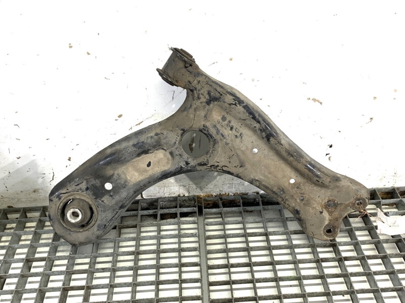 Rameno levé přední VW Polo V (6R1, 6C1) 2009 - 2022