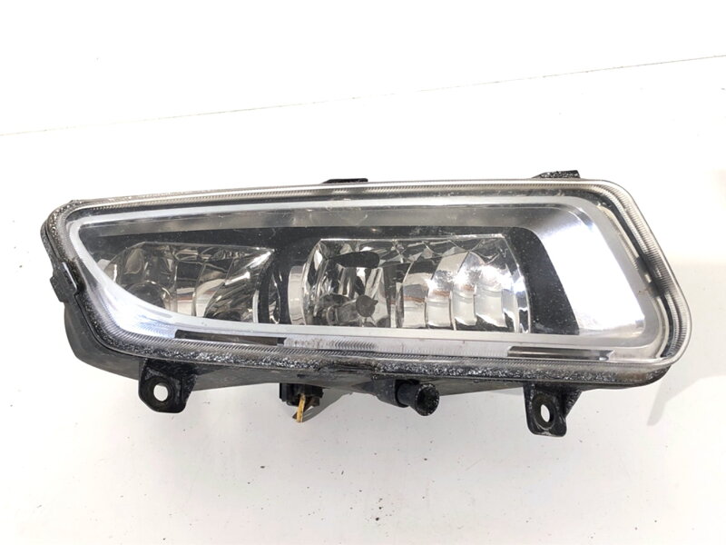 Halogen / mlhovka pravá přední VW Polo V (6R1, 6C1) 2009 - 2022