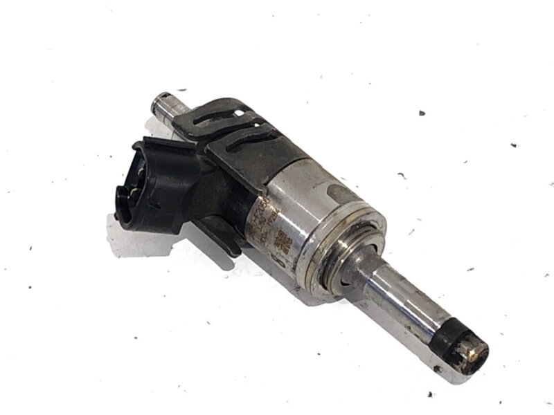 Vstřikovač Toyota Corolla Kombi (_E21_) 2019 - 2022 23250-F2050