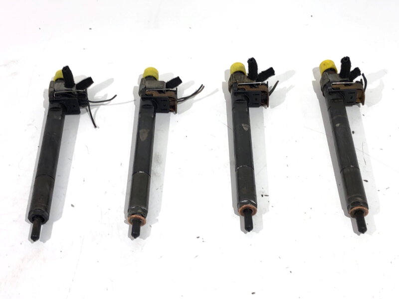 Vstřikovače sada Mercedes-benz Class C T-model (S204) 2007 - 2014 A6460700987