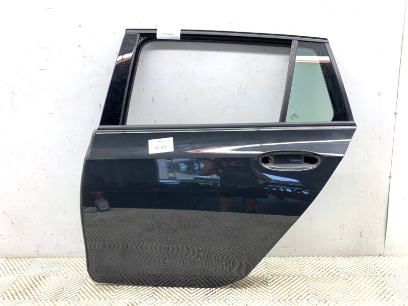 Dveře levé zadní VW Golf Viii (CD1) 2019 - 2022