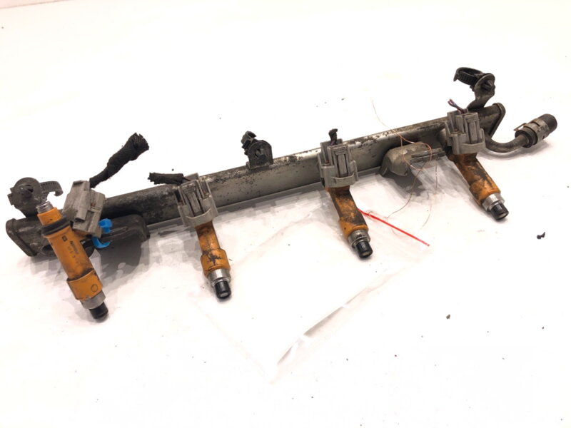 Vstřikovací rampa Suzuki Swift III (MZ, EZ) 2005 - 2022