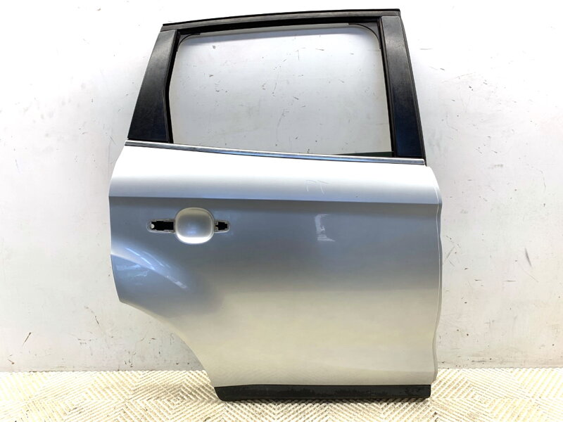 Dveře pravé zadní Ford Kuga I 2008 - 2012