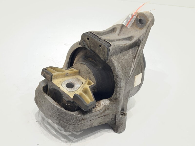 Polštář motoru pravý Audi A5 Sportback (F5A, F5F) 2016 - 2022