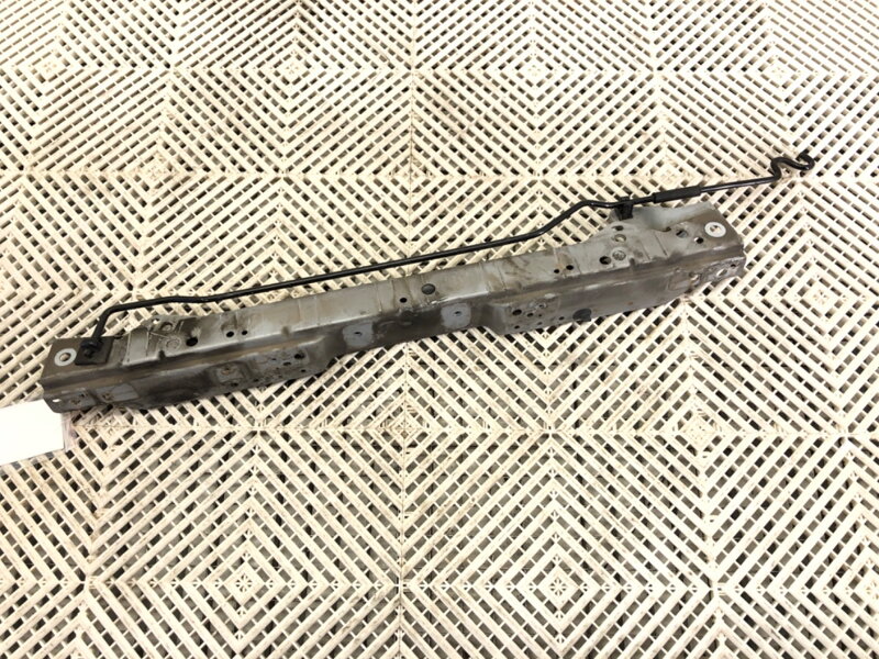 Výztuha horní Chevrolet Cruze Liftback (J305) 2010 - 2022