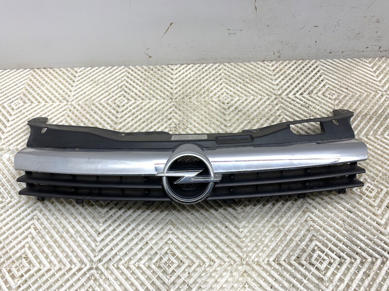 Maska chladiče grill Opel Astra H (A04) 2004 - 2014