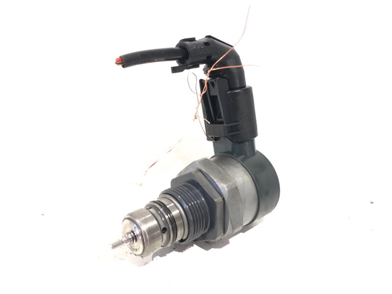 Čidlo tlaku paliva BMW X1 (E84) 2009 - 2015 0281002949