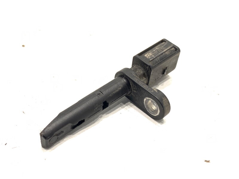 Čidlo pravý přední Audi A4 B9 Avant (8W5, 8WD) 2015 - 2025 4M0927803C