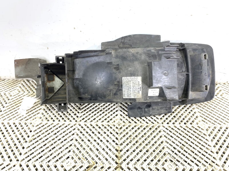 Výplň zadní podblatník blatník Honda VFR 750F