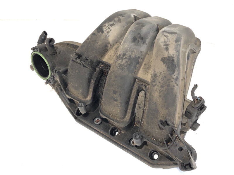 Sací potrubí VW UP ! (121, 122, BL1, BL2, BL3, 123) 2011 - 2022 04C133201H