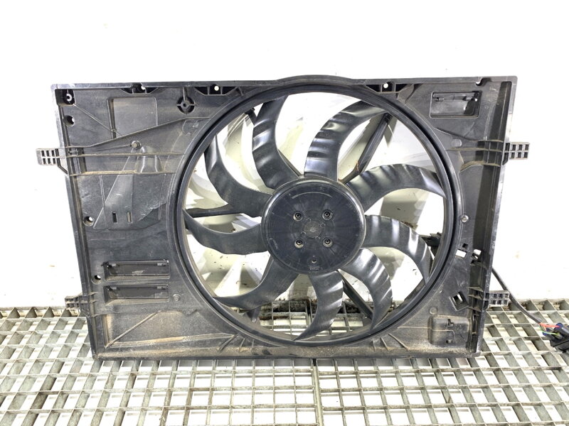 Ventilátor chladiče VW Passat B8 Variant (3G5, CB5) 2014 - 2022 5WA959455J