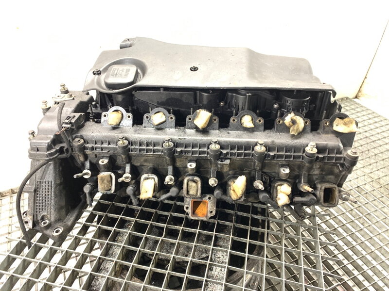 Hlava válců BMW 5 (E39) 1995 - 2003 1769150