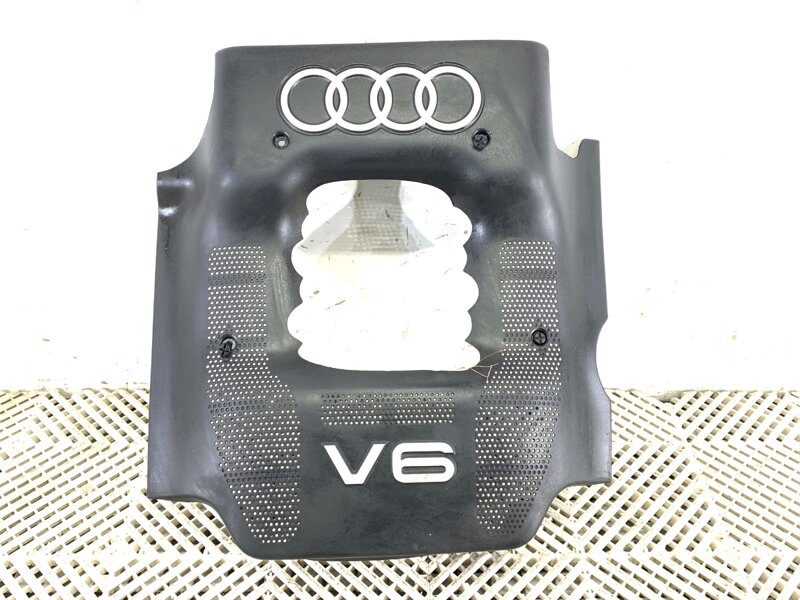 Víko / kryt motoru Audi A6 C5 (4B2) 1997 - 2005 078103927P