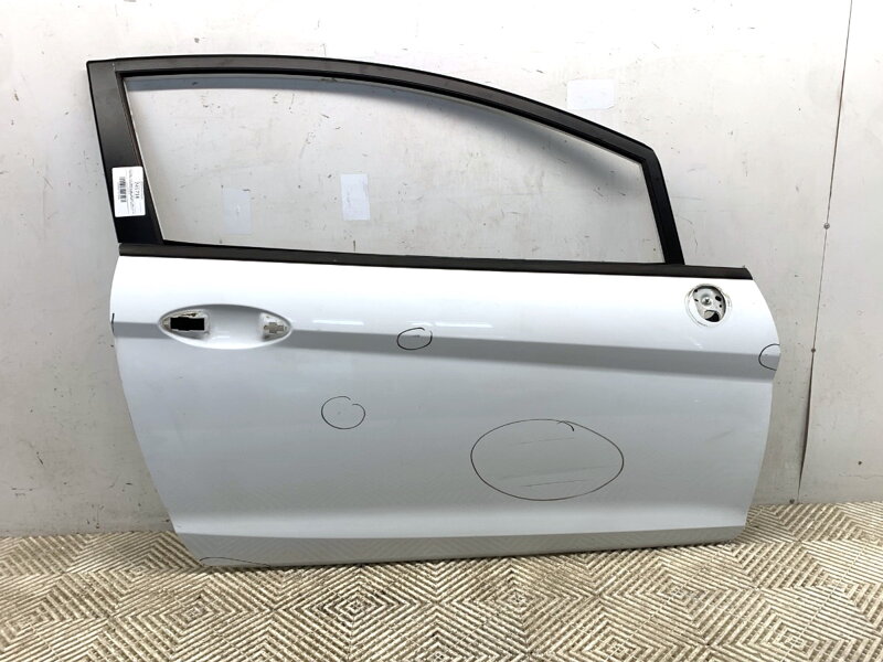 Dveře pravé přední Ford Fiesta VI (CB1, CCN) 2008 - 2022
