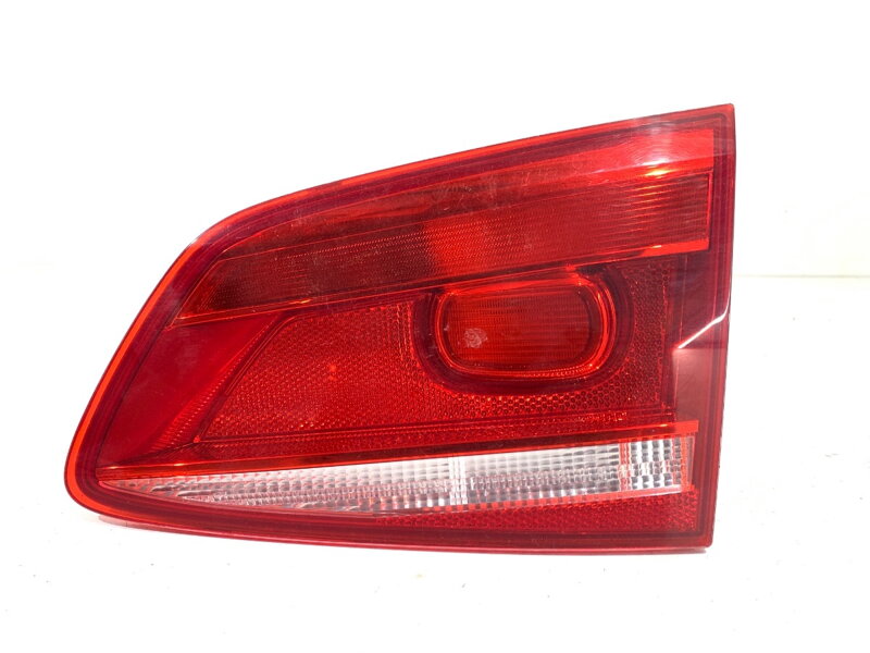 Světlo zadní pravé vnitřní VW Passat B7 Variant (365) 2010 - 2015 3AF945094M