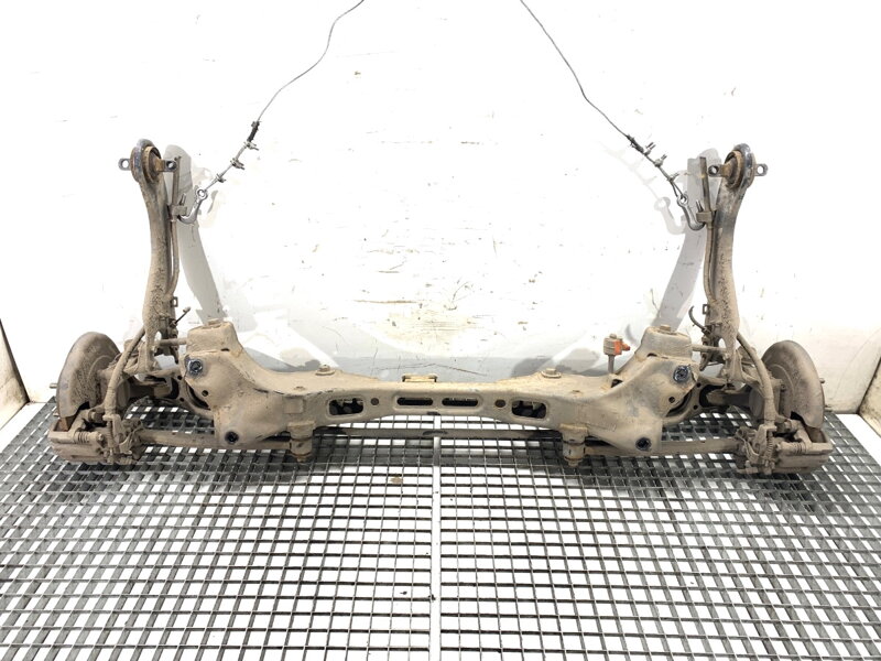 Výztuha zadní KIA CEE ' D (JD) 2012 - 2018