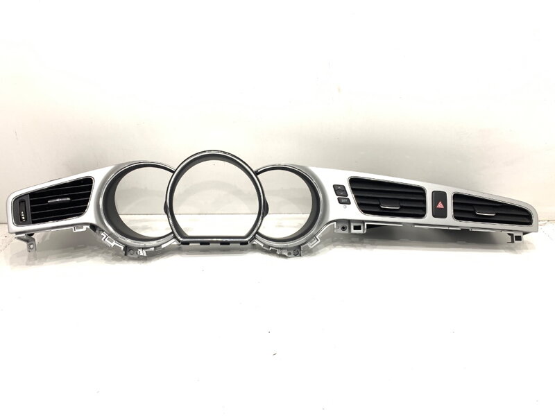 Mřížka ventilace přední KIA CEE ' D (JD) 2012 - 2018 84832-A2000