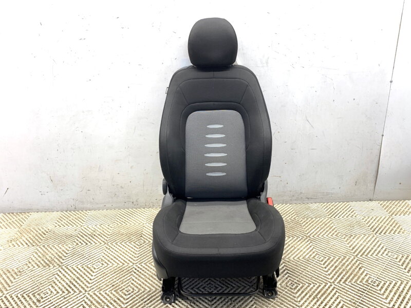 Sedadlo pravé přední KIA PRO CEE ' D (JD) 2013 - 2018