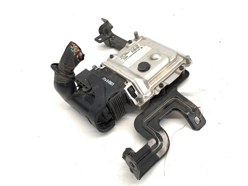 Řídicí jednotka motoru KIA CEE ' D (JD) 2012 - 2018 39110-2BRBD