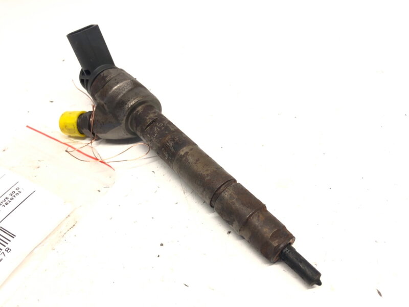 Vstřikovač BMW X3 (F25) 2010 - 2017 7810702