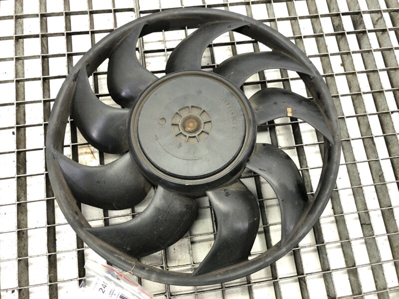 Ventilátor chladiče Ford Kuga II (DM2) 2012 - 2022 3136613430
