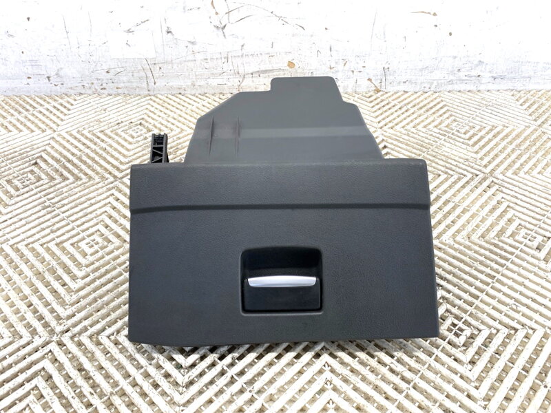 Odkládací schránka spolujezdce Ford Mondeo IV (BA7) 2007 - 2015 06609003L1